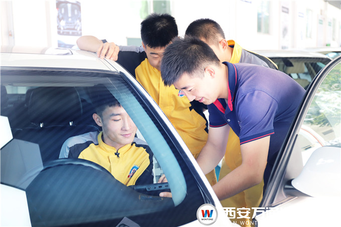 學汽車配鑰匙技術，哪家培訓學校好？