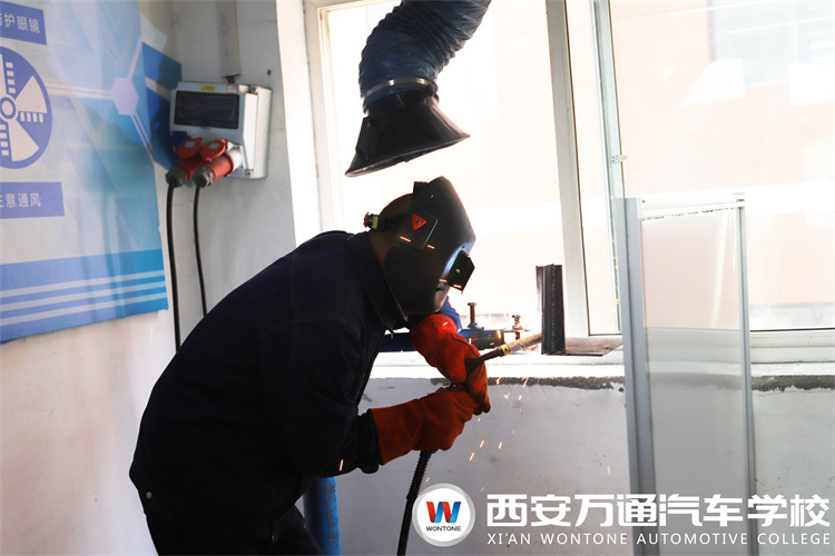 怎樣在一個月內(nèi)學會焊接技術(shù)？